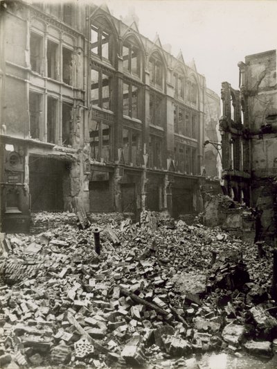 De City of London na een bombardement door English Photographer